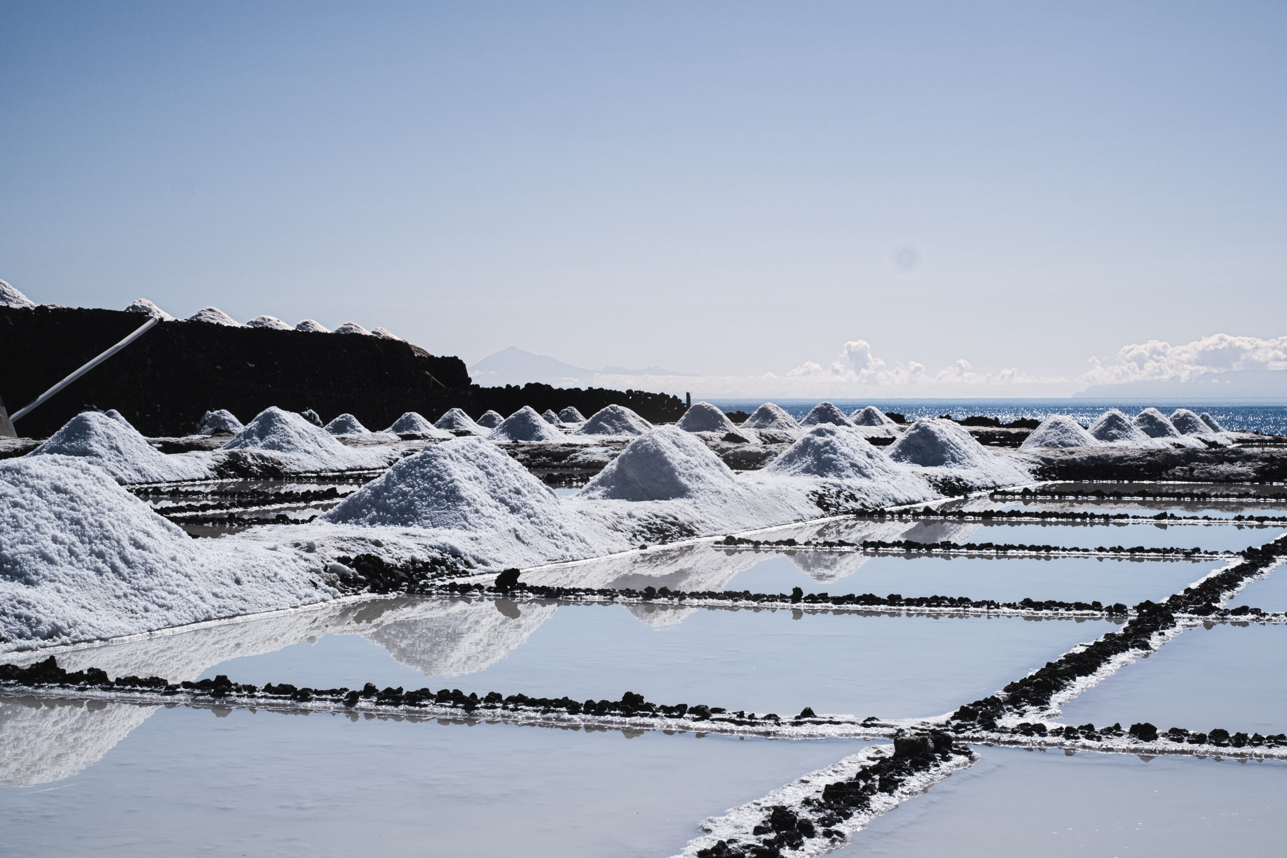 Cómo influyen el sol y el viento en la producción de sal